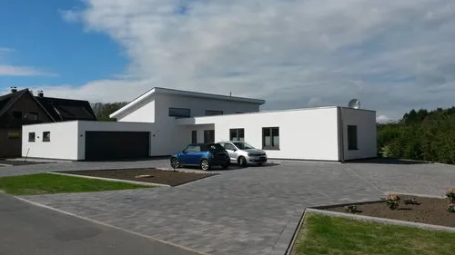 Objekt 63: Neubau eines Einfamilienhauses mit Doppelgarage in Holzrahmenbauweise