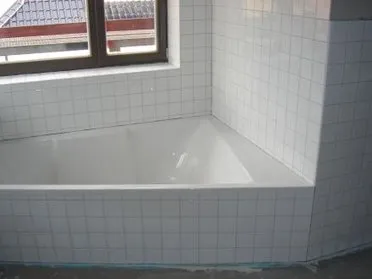 Eckbadewanne