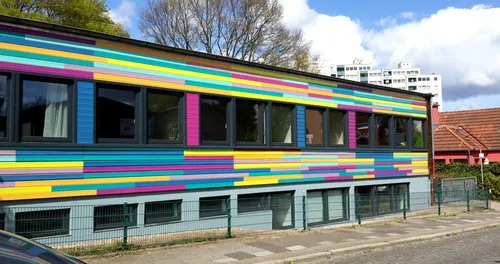 Objekt 64: Tagesst&auml;tte und 2 Wohngruppen, Revitalisierung eines alten Schulgeb&auml;udes